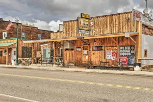 Image of Large Ten Sleep Home on Main St, 10 Mins to Canyon