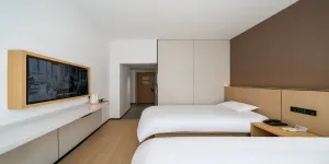 Image of Baolong Homelike Hotel - Zhongshan Branch