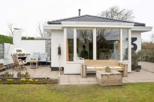 Image of Quiet Home with Garden near Beach & Center