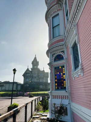 Image of Pinc Lady Mansion