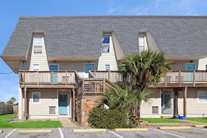 Image of Islandwood Condos Unit 104
