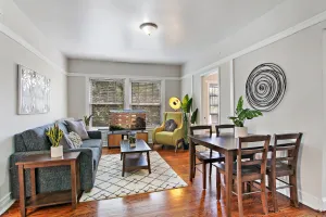 Image of Modern & Stylish 3BR Apt in Rogers Park