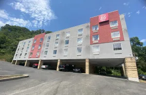 Image of Red Roof Inn Pittsburgh - McKnight Rd