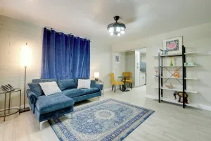 Image of 3 Mi to Roosevelt Row Arts District: Apt w/ Patio