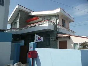 Image of Guesthouse Spring Flower