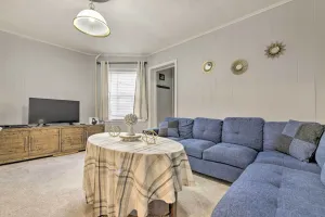 Image of Springfield Vacation Rental: 1 Mi to Downtown