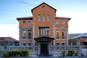 Image of Villa Ayghedzor