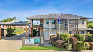 Image of Emerald Inn by Travellers