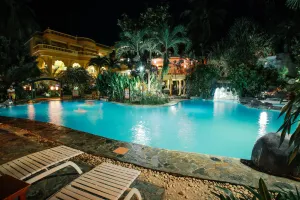 Image of Paradise Garden Hotel and Convention Center Boracay Powered by ASTON