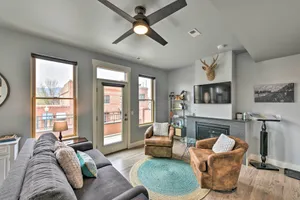 Image of 0660 Dtwn Salida Condo with Balcony