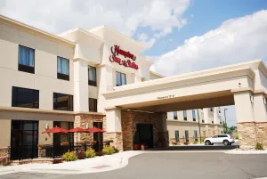 Image of Hampton Inn & Suites Buffalo