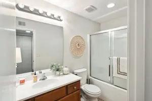 Image of Overland Park Condo, Close to Lakes and Parks!