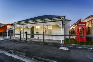 Image of Aloha Central Luxury Apartments