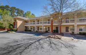 Image of Extended Stay America Select Suites - Atlanta - Perimeter - Hammond Drive