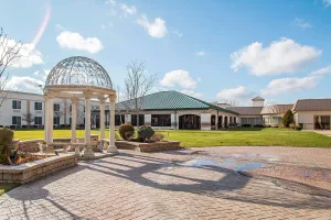 Image of Clarion Inn Elmhurst - Oak Brook near I-88, I-290, I-294