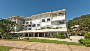 Image of Deep Blue Apartment 8