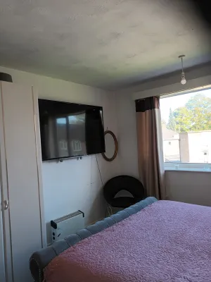 Image of Apartment-Sleeps3-Parking-Garden-Internet