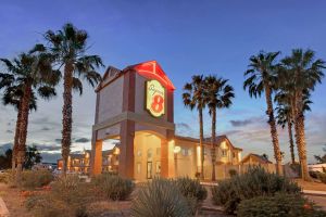 Image of Super 8 by Wyndham Tucson/Grant Road Area AZ