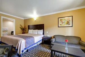 Image of Hacienda Inn