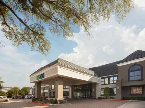 Image of Holiday Inn Express Hotel & Suites Irving DFW Airport North by IHG