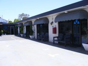 Image of Motel Lodge