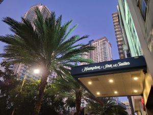 Image of Hampton Inn & Suites by Hilton Miami Downtown/Brickell