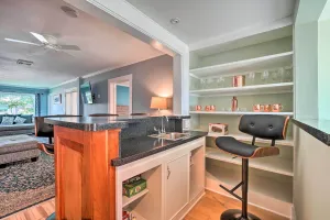 Image of Downtown Retreat with Grill, Fire Pit and Wet Bar