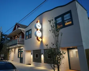Image of Dew Drop Inn