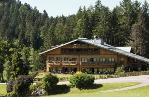 Image of Domaine de Montagne - Hôtel Chalet Frère Joseph
