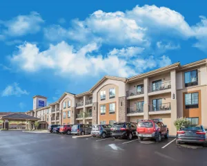 Image of Sleep Inn & Suites Page at Lake Powell