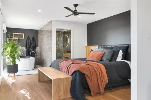 Image of Warrawindi Escapes