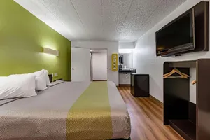 Image of Days Inn by Wyndham Cincinnati I-71