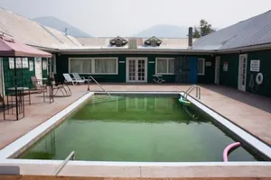 Image of Hunters Hot Springs Resort