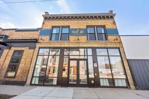 Image of BlueJay Hotel