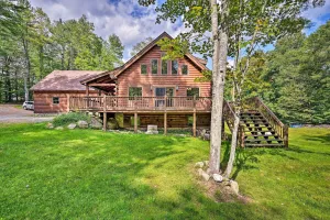 Image of Private Chester Home w/ Deck, Mins to Skiing!