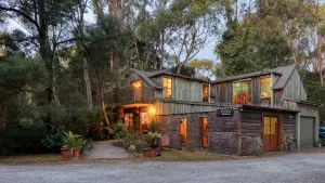 Image of Crayfish Creek Van & Cabin Park
