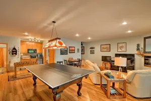 Image of Andrews Cabin with Game Room and Covered Porch!