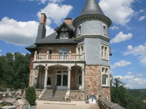 Image of Impressive Castle in Spa With a Swimming Pool