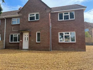 Image of Stunning modern 6-Bedroom house all with en-suite