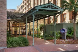 Image of Hampton Inn & Suites New Orleans Convention Center