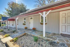 Image of 7 Mi to Mammoth Cave Nat'l Park: Cozy Apartment!