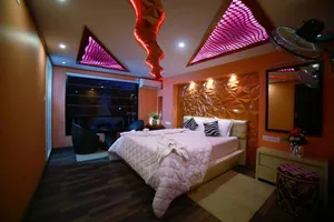 Image of Double Decker Houseboat