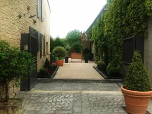 Image of Les Hôtes du Paradis