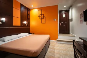 Image of Paladin Hotel