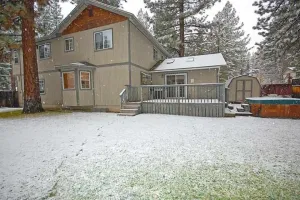 Image of 1209 Golden Bear 3 Bedroom Home by RedAwning