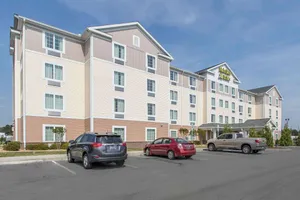 Image of MainStay Suites Jacksonville near Camp Lejeune