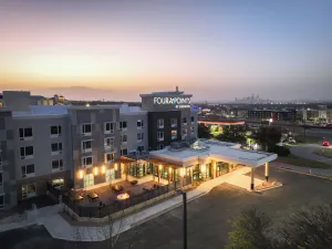 Image of Four Points by Sheraton Austin Airport