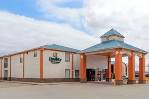 Image of Quality Inn & Suites Decatur Priceville I-65