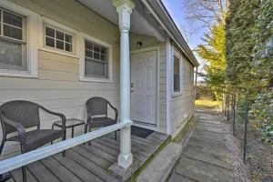 Image of Quaint DT Greenport Apt - 2 Mi to Shelter Island!