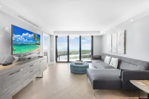 Image of South Seas Tower 3-411
